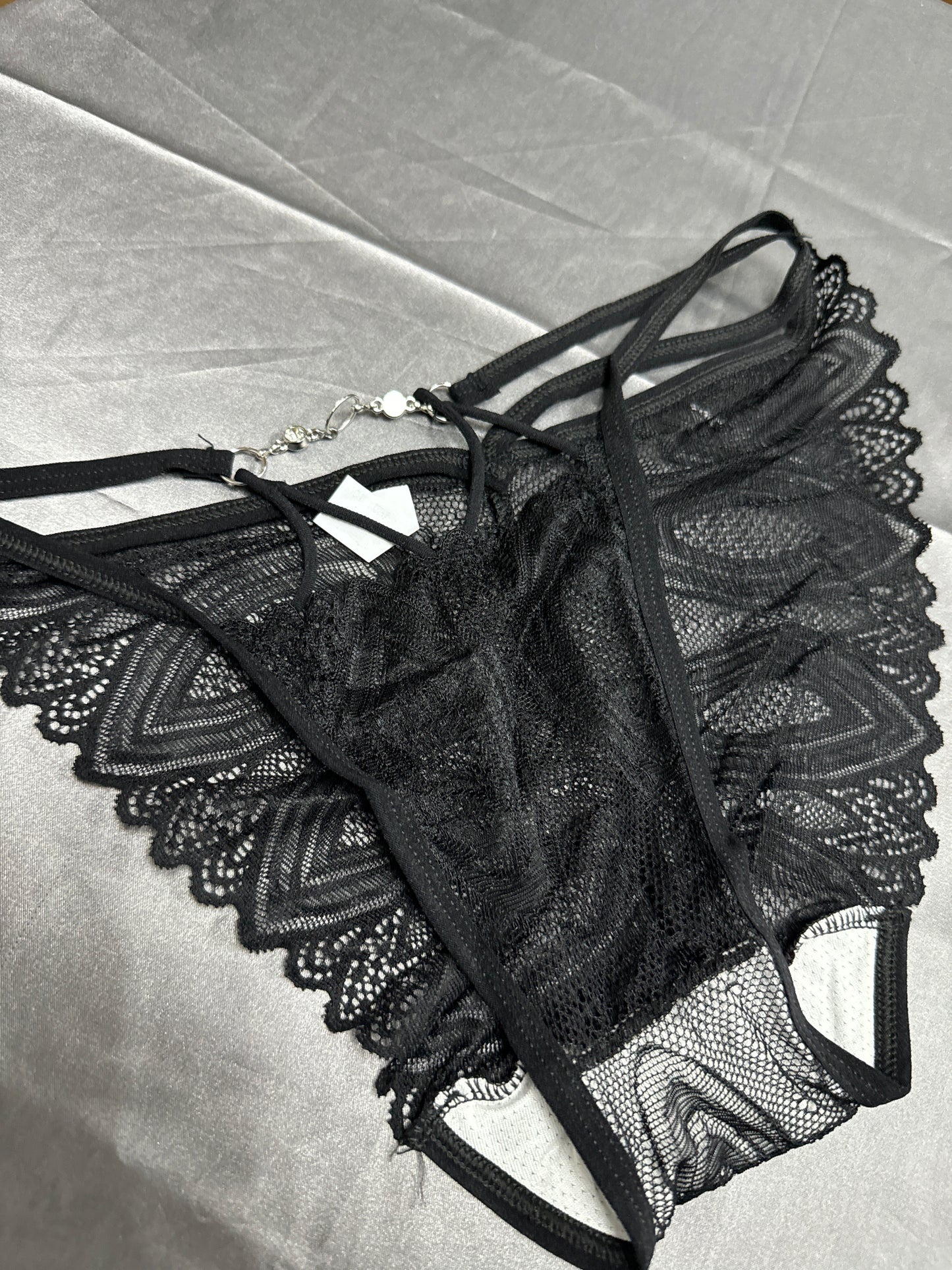 Bling Bling Lace Panties v6 (Red/Black/White) 闪闪蕾丝丁字裤v6 1679