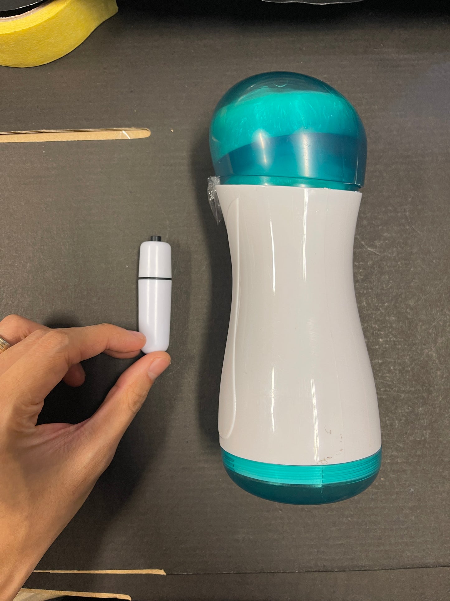 AK-HOT Flesh Light OH YEAH CUP Vibrator Masturbator (BLOWJOB) 东京热AK HOT震动口交飞机杯 (口交款) 1034