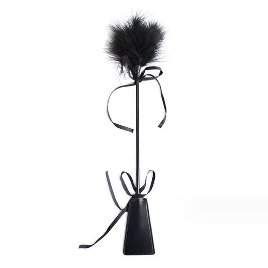 Ms Pearl‘s fury teasing whip spanking 挑逗黑色羽毛拍 BDSM 1497