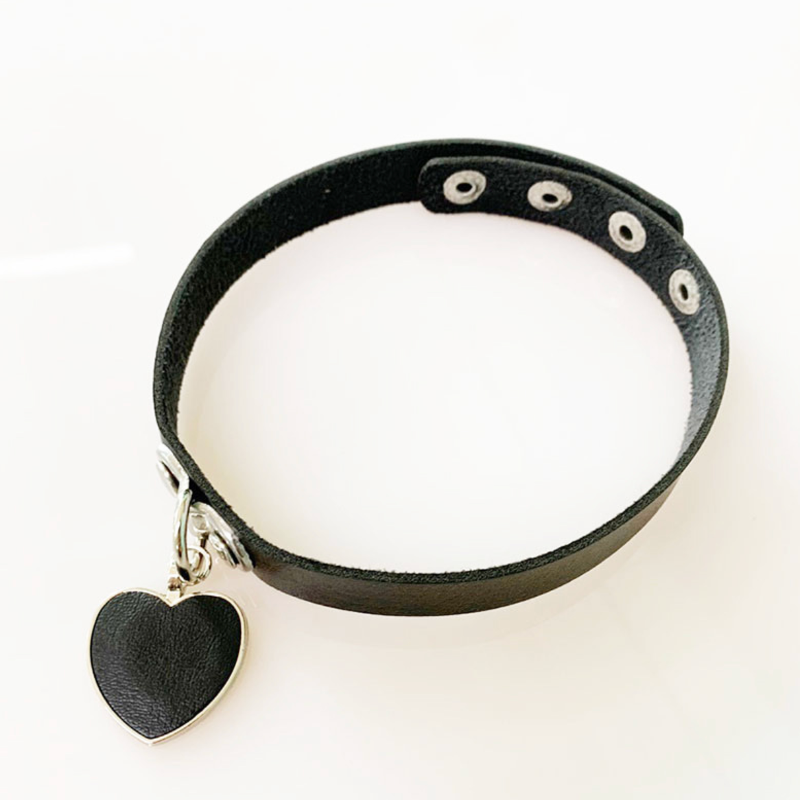 Black Heart Collar/Choker with leash v2 黑色爱心情趣BDSM 脖套+牵引 v2 2257