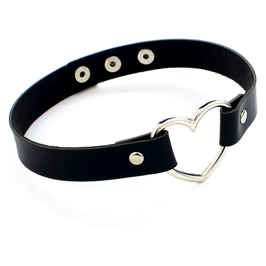 PU black heart shape collar/choker 情趣爱心 BDSM脖套1083
