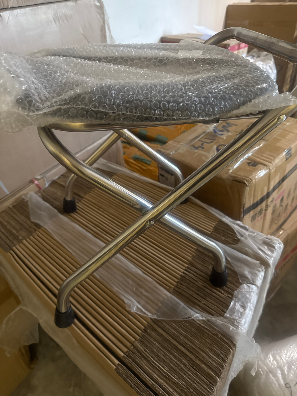Golden /Brown Shower Chair SM 圣水黄金座椅 BDSM 2327