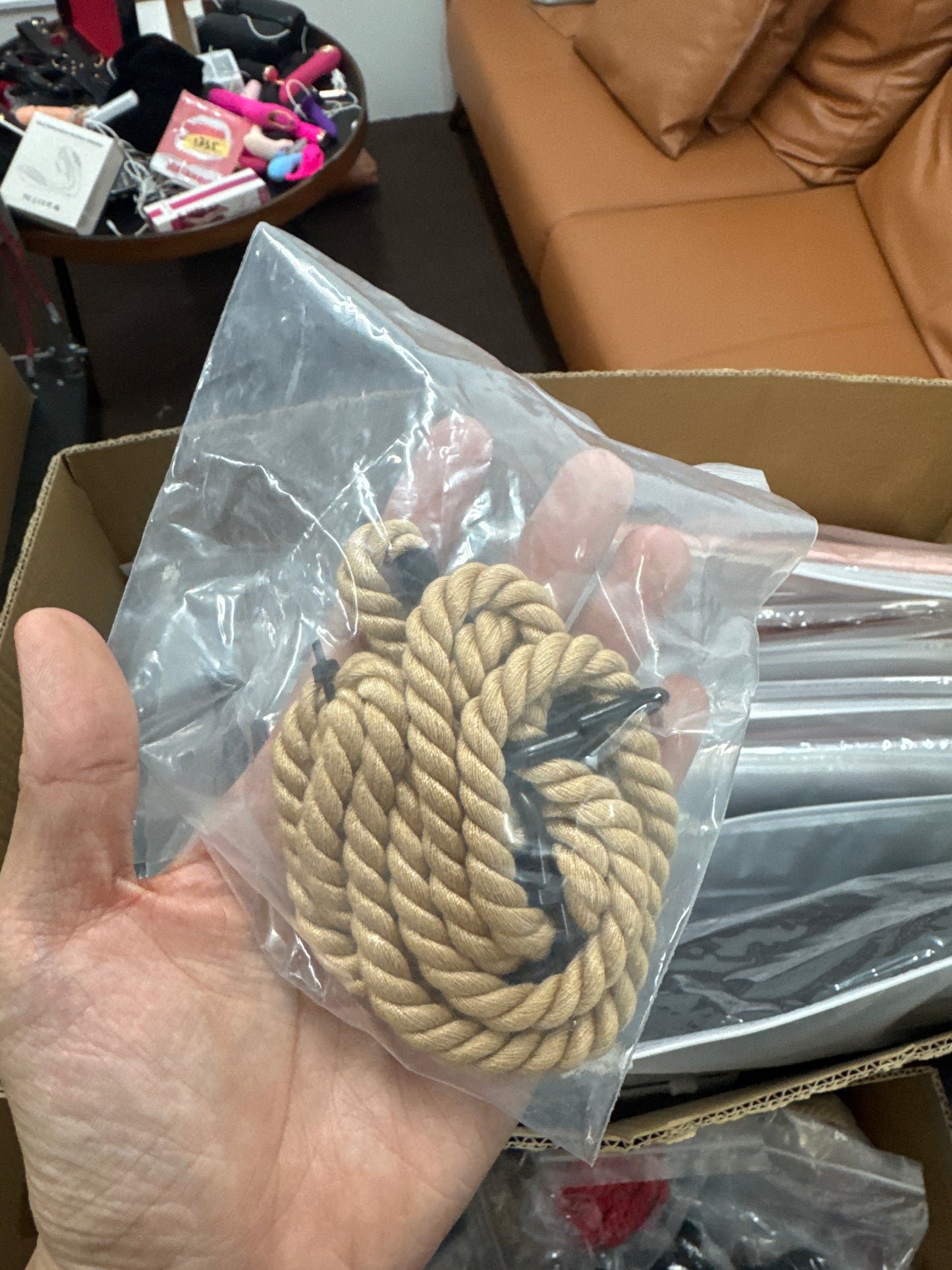 Adjustable bondage rope 可调节束缚绳 (Black/Red) 1414