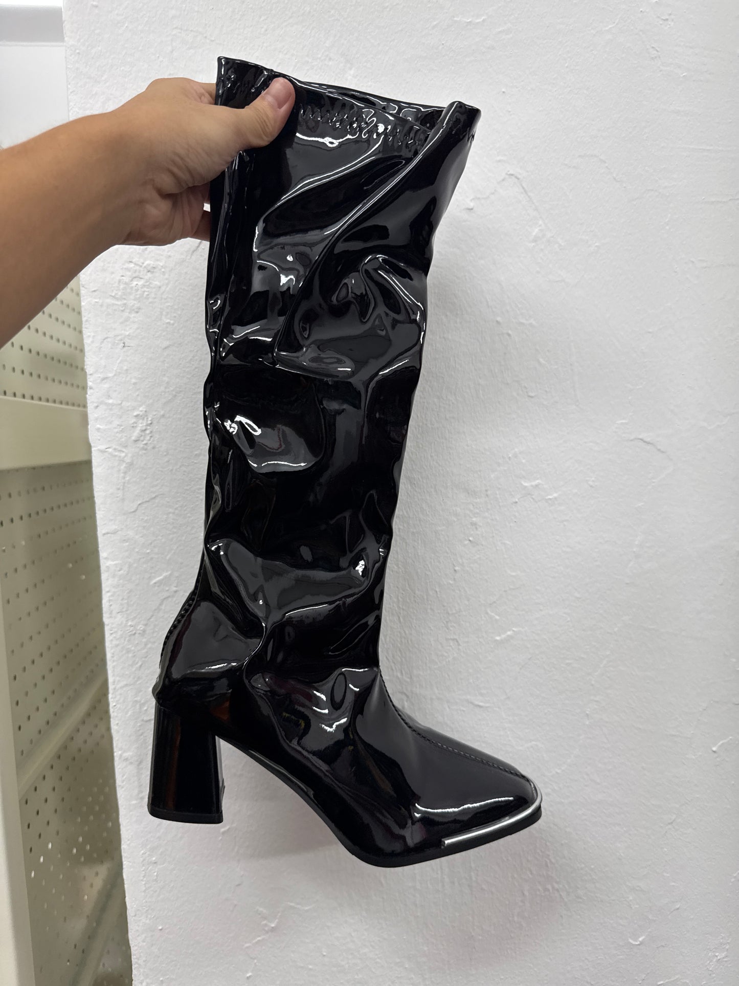 Black Knee High Boots 黑色漆皮骑士靴6.5cm 2312