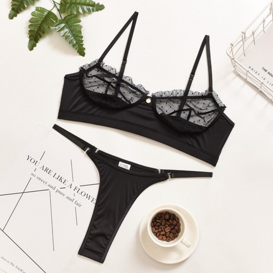 Black lacy lingerie bikini 2pc set (Plus Size Suitable) 黑色蕾丝2件套三点式内衣 1127